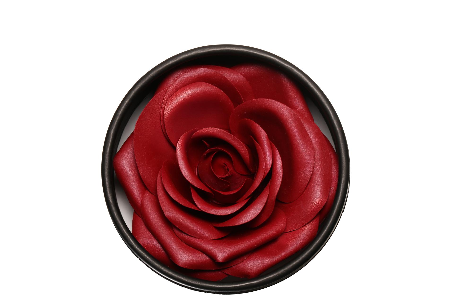 Aura Cosmetics Background